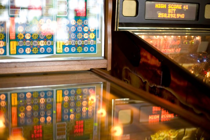 Pinball machines with flashy lights--high score #1