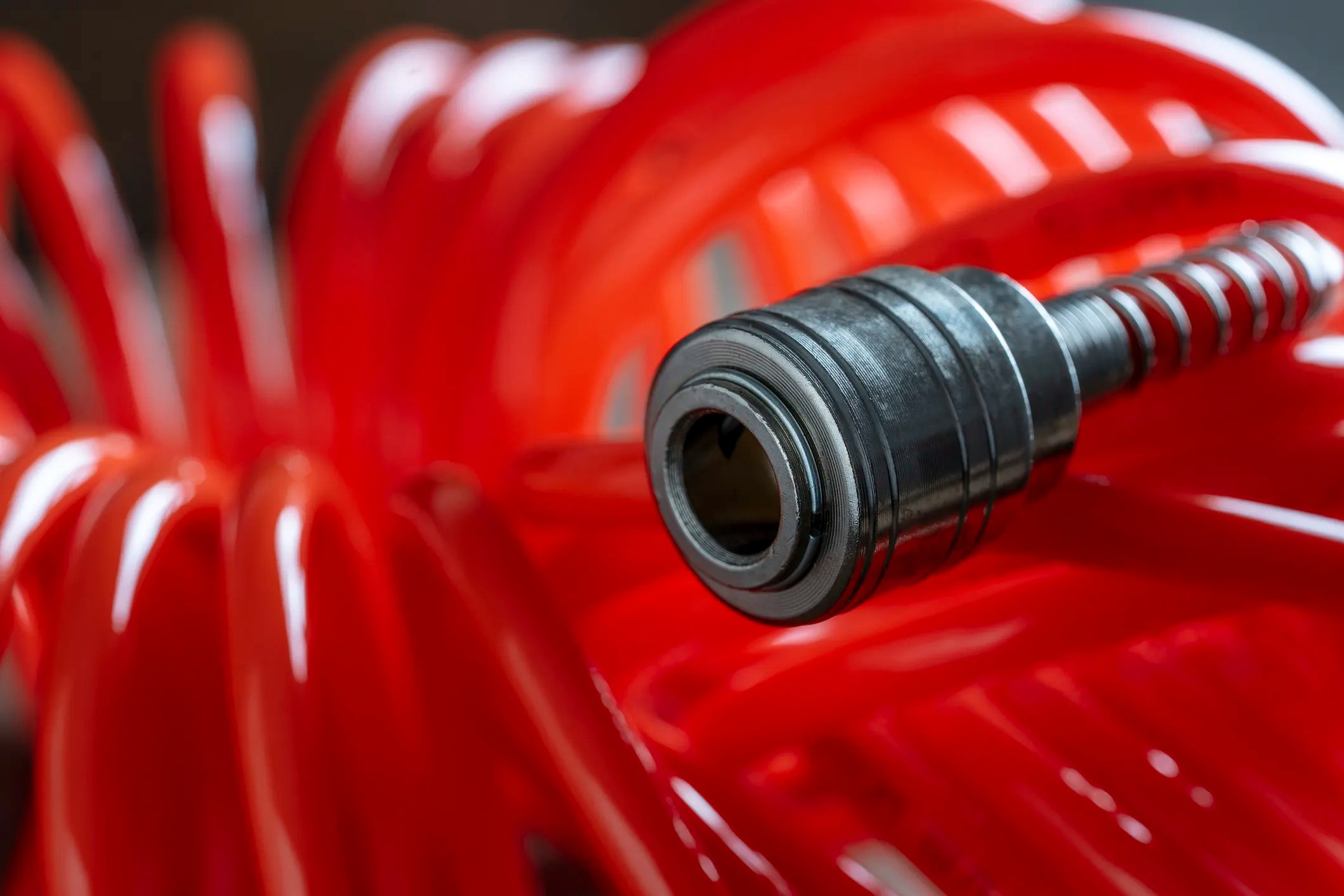 Red compressed air tube