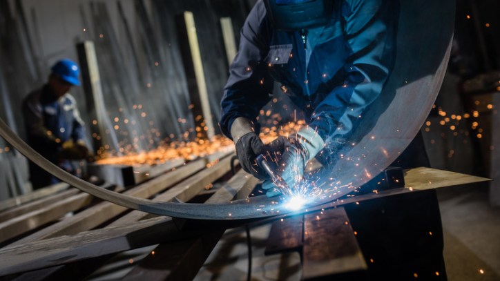 Welding on curved sheet metal with AWS D9.1-2018 code