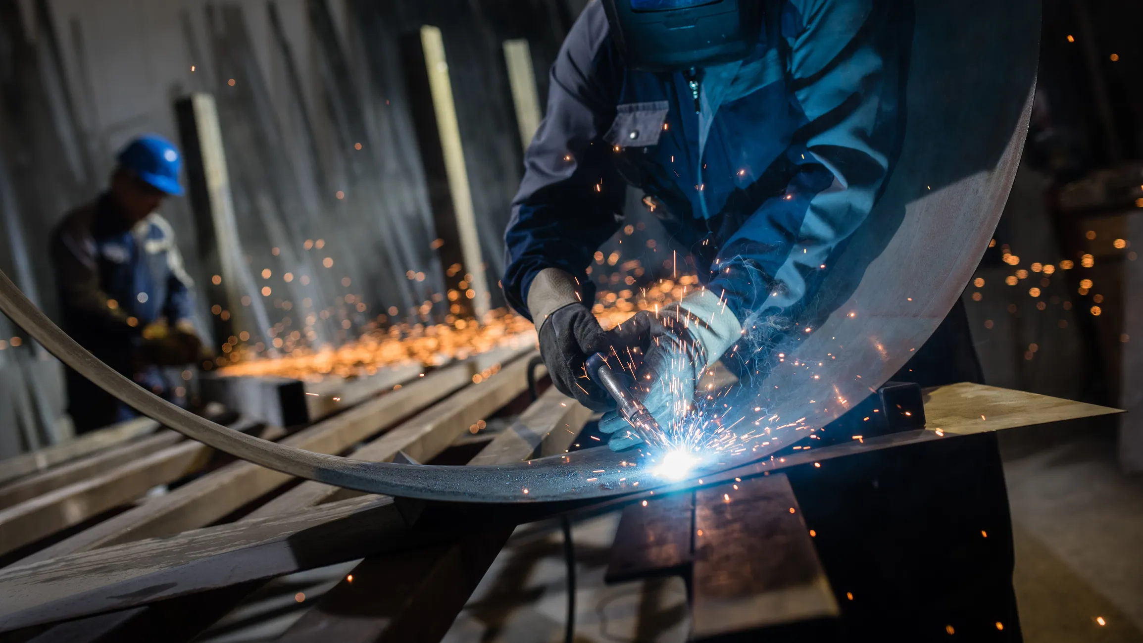 Welding on curved sheet metal with AWS D9.1-2026 code