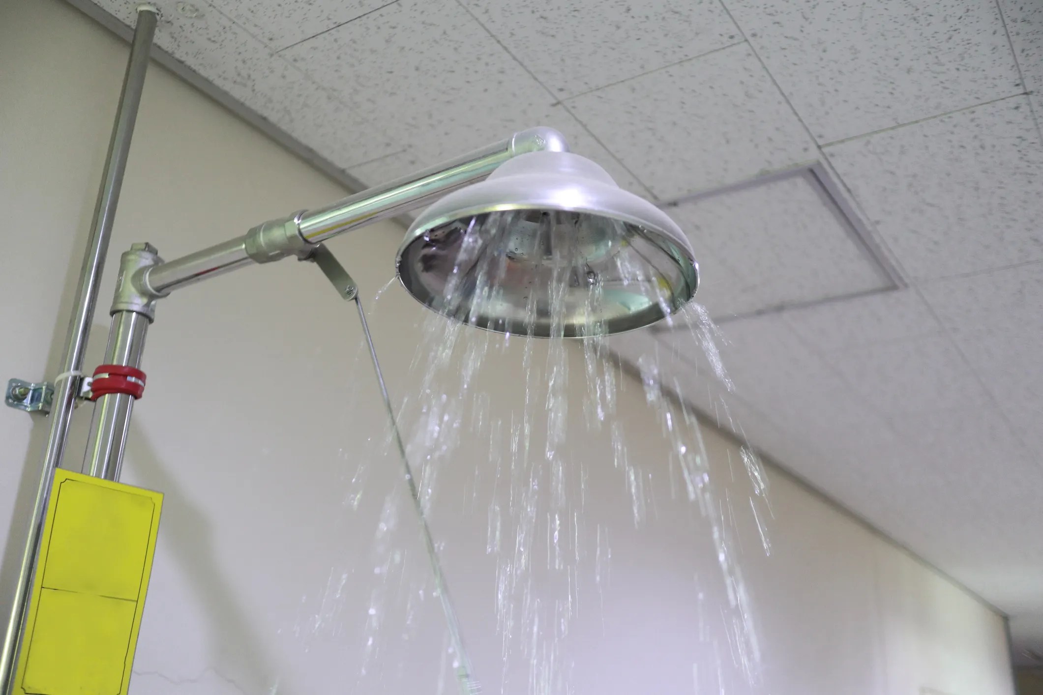 Emergency shower in operation running under ANSI/ISEA Z358.1 protocols
