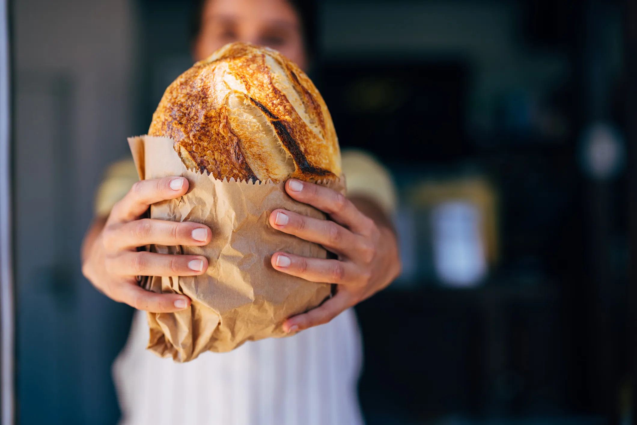 Baking holding sourdough bread that adheres to ISO 2200:2018 food safety requirements.