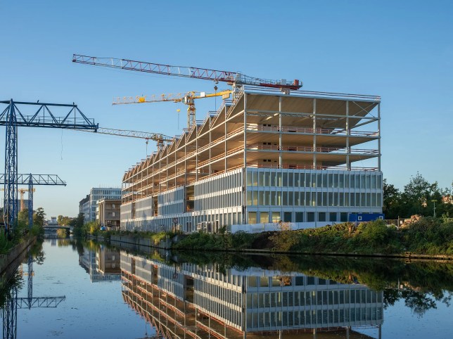 ANSI/BOMA Z65.1-2024 standard illustrating standardized measurement of rentable and usable office building areas.